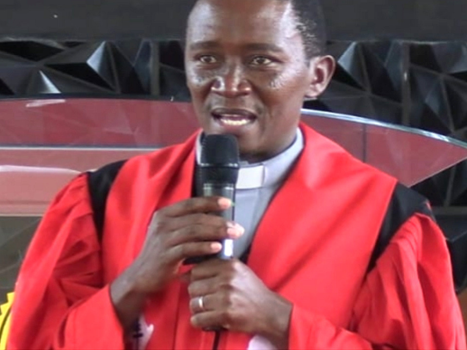 Reverend David Mulu photo